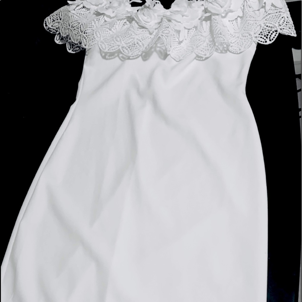 White off shoulder dress